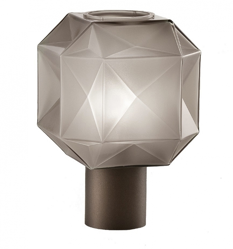 Дизайнерский настольный светильник Cubo