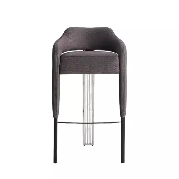Дизайнерский барный стул Isuma
