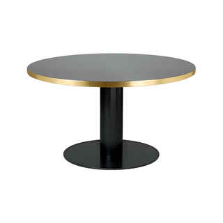 Gubi 2.0 Dinnig Table