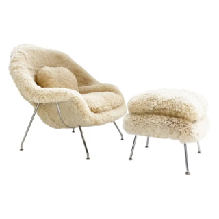 Womb Fur Lounge