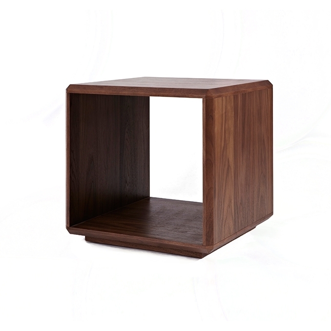 Дизайнерский журнальный стол Freedom Coffee Table