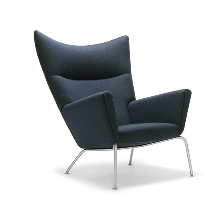 Дизайнерское кресло Wing Chair CH445